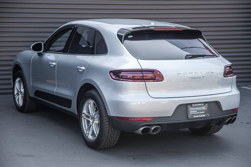 Illustration for article titled At $37,000, Could This 2015 Porsche Twin-Turbo Crossover Have You Saying “Yes, We Macan?”